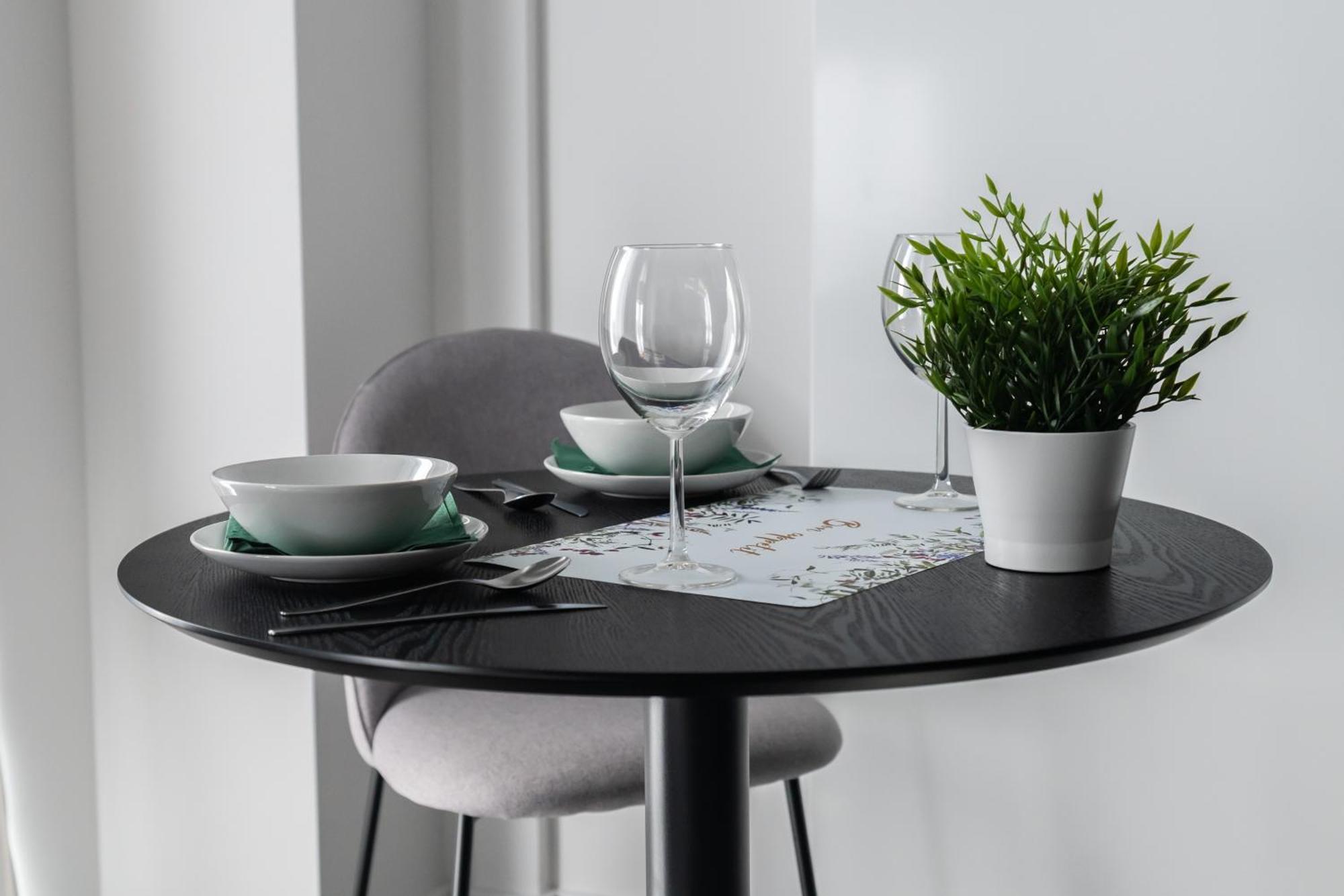 Citycenter Sauna & Fitness Apartments Podgorna By Renters Prestige Poznan Bagian luar foto